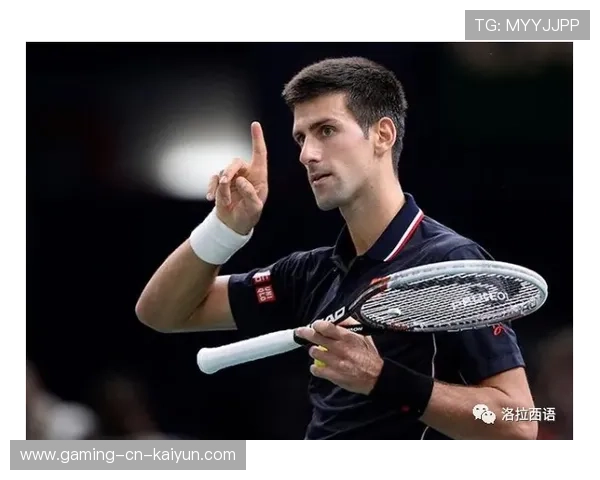 网球男神教球童击球爆红：偶像魅力与运动梦想的完美融合