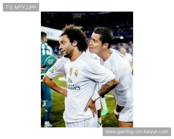 维尼修斯连续突破创造两次射门良机，皇马边翼霸气