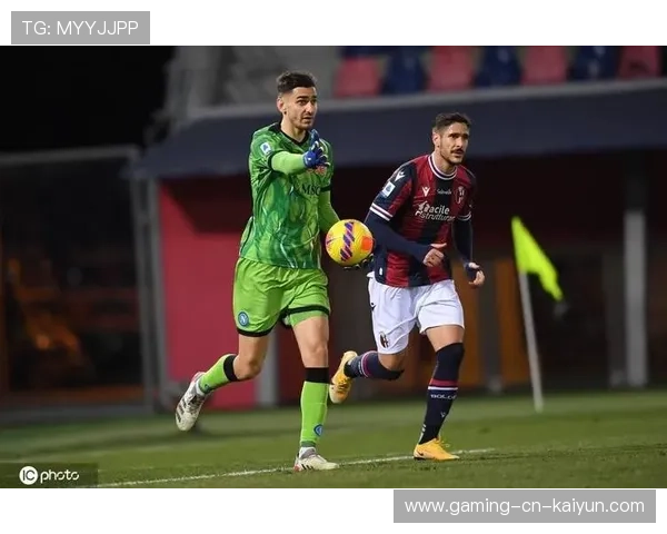 那不勒斯通过快速传递撕裂防线,反击节拍极具杀伤 那不勒斯通过快速传递撕裂防线,反击节拍极具杀伤