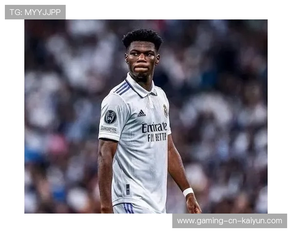 皇马凭借连续横移逐渐掌握控场，提升比赛控制力